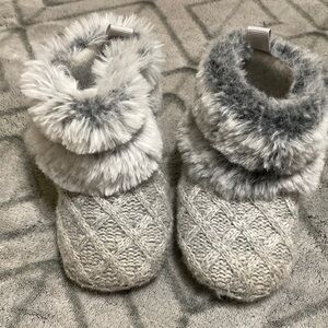 Stepping stones grey fur booties size 6-9 months